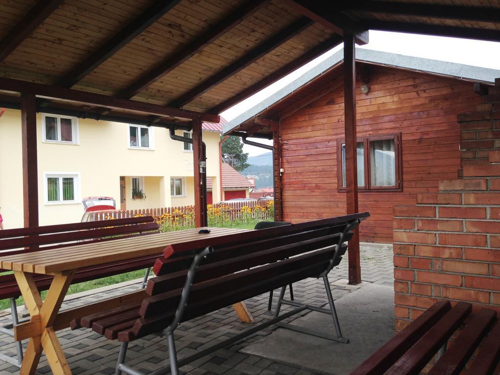 Pensiunea Gentiana Vatra Dornei Zewnętrze zdjęcie